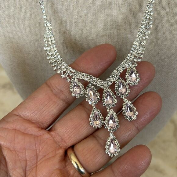 Bollywood Costume Jewelry Set Matching Necklace & Earrings - Picture 3 of 8